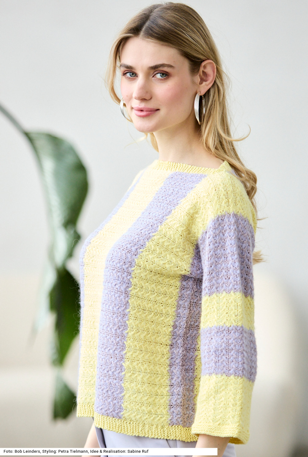 Modellansicht Bild 3: Quer gestrickter Pulli