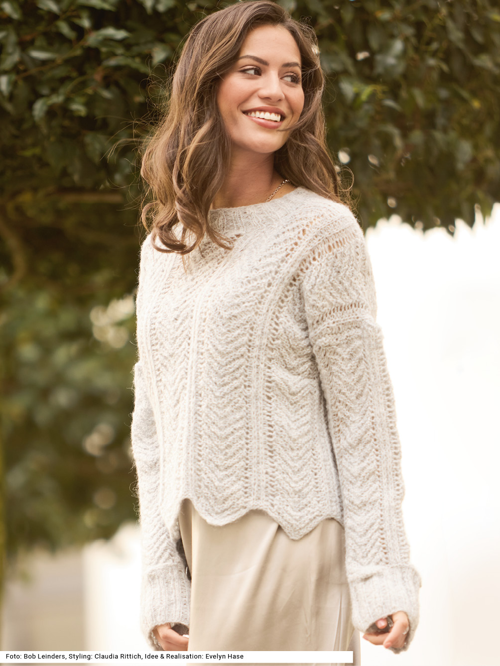 Modellansicht Bild 1: Pulli mit Zackenmuster