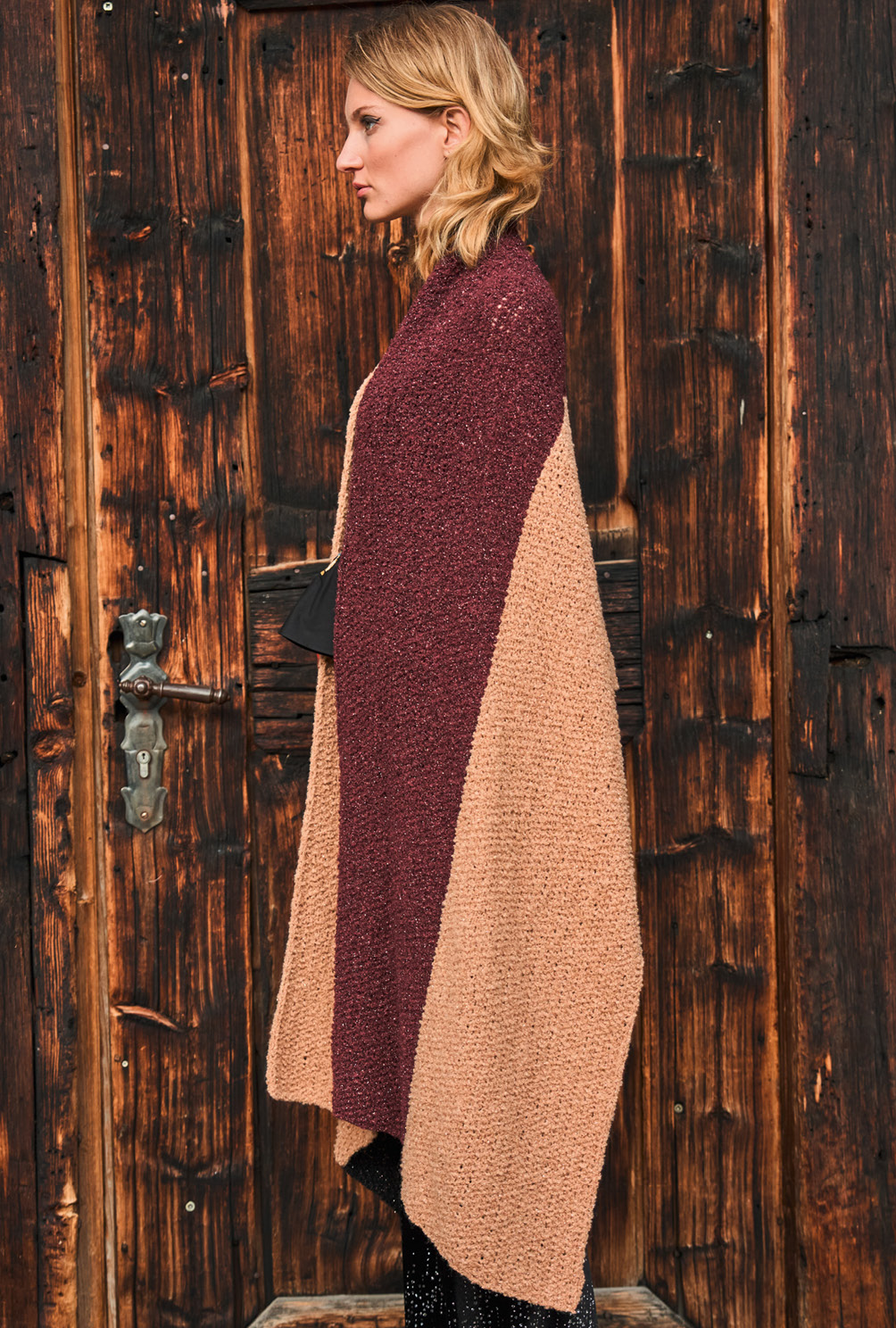 Modellansicht Bild 4: Dreifarbige Stola