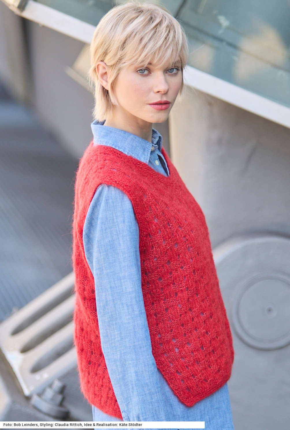 Modellansicht Bild 4: Pullunder mit Flechtmuster