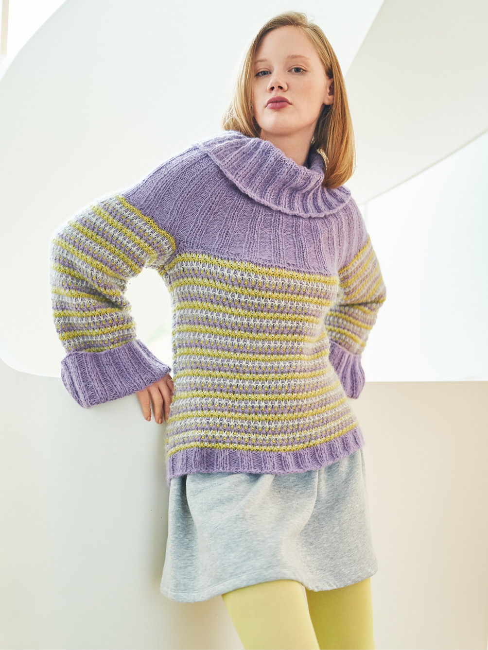 Modellansicht Bild 1: Allday-Pulli mit Rippenpasse und extra weiten Ärmeln