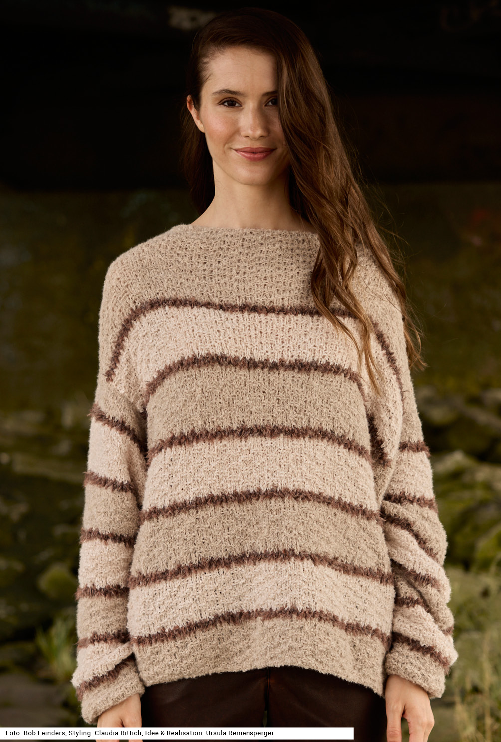 Modellansicht Bild 2: Pulli mit Stehkragen