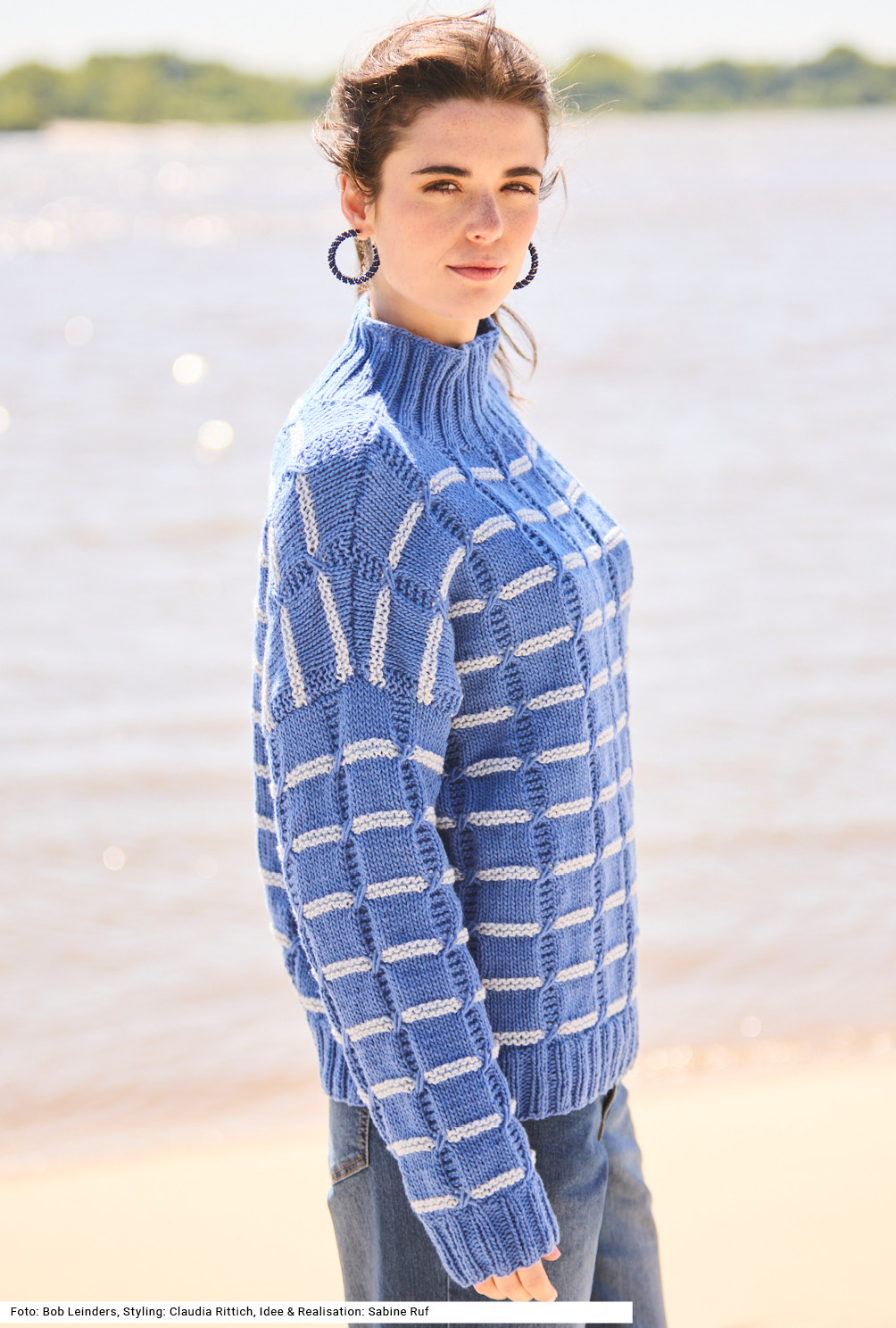 Modellansicht Bild 4: Pulli mit Hebemaschenmuster