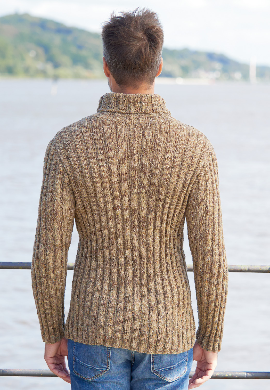 Aran-Sweater in Tweedoptik