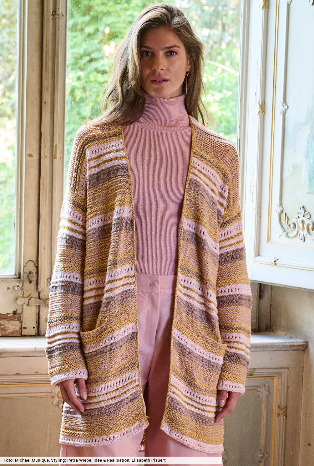 Modellansicht Bild 2: Gestreifte Longjacke