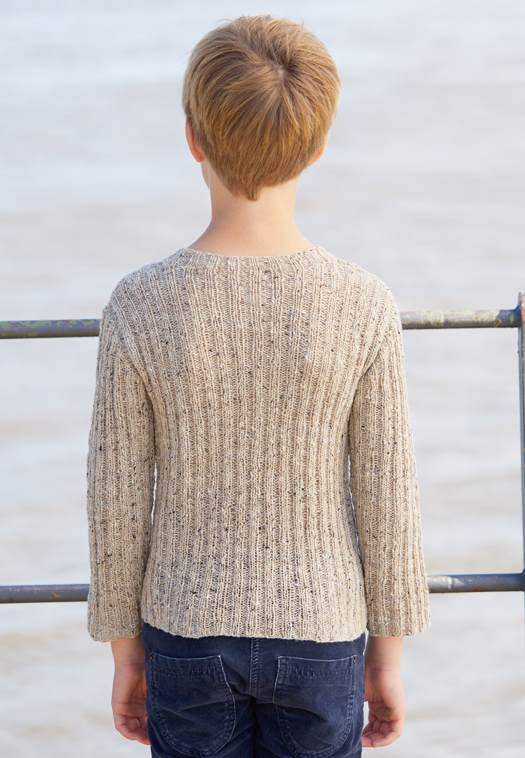 Modellansicht Bild 5: Tweedpulli mit Aranmuster