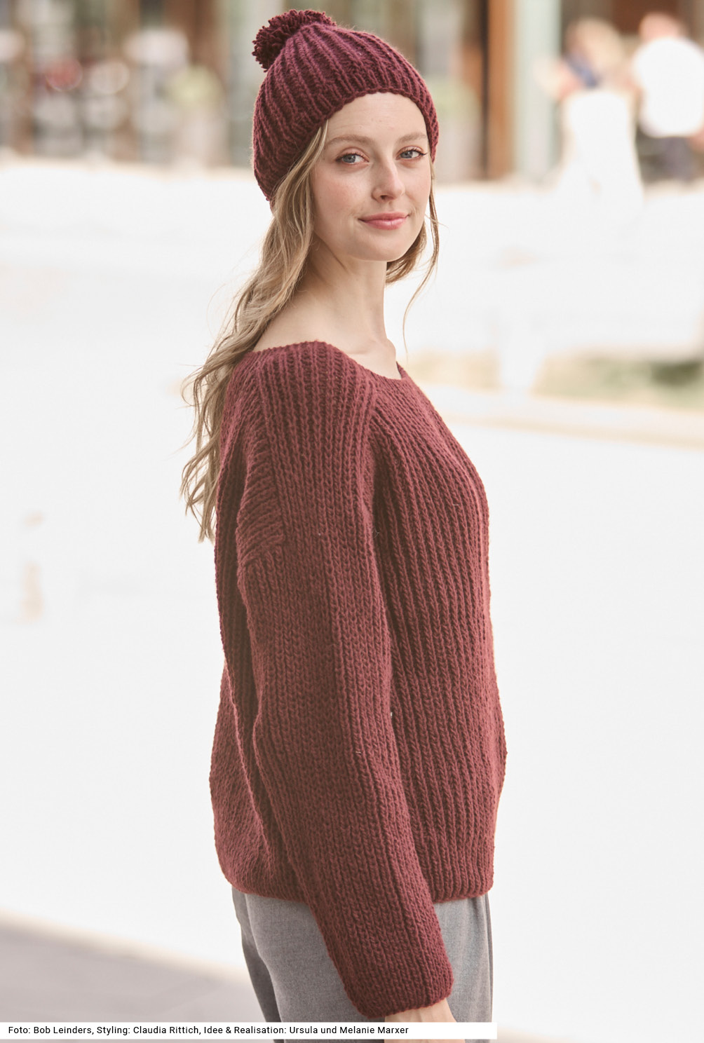 Modellansicht Bild 4: Pulli und Mütze mit Patentmuster