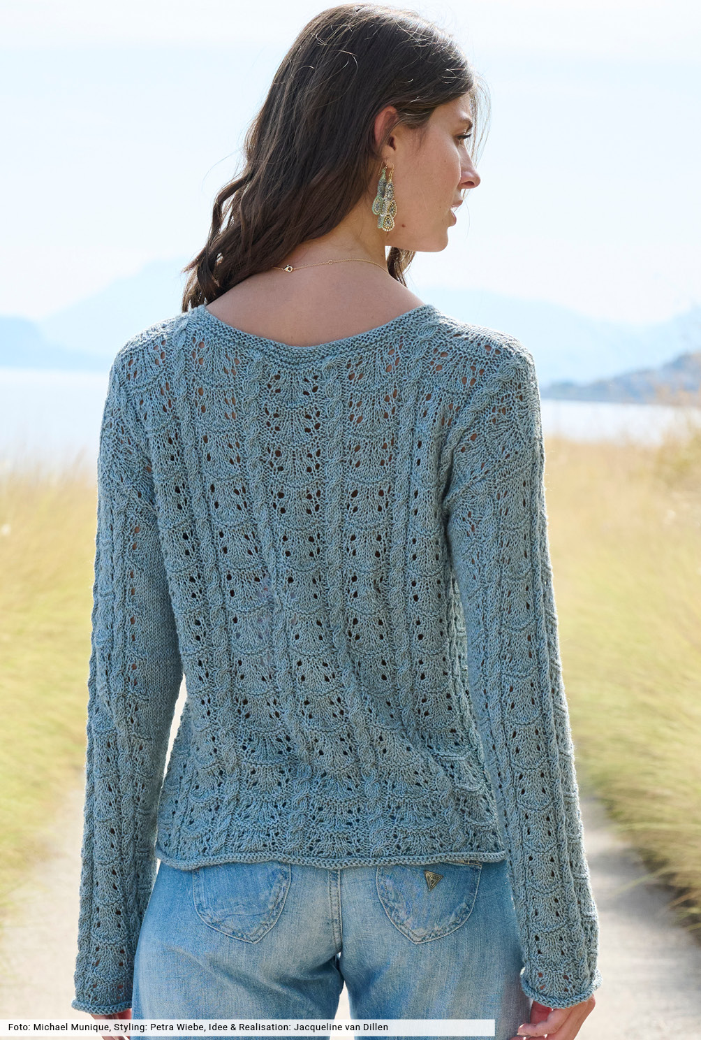 Modellansicht Bild 4: Cardigan in Blau-Grau