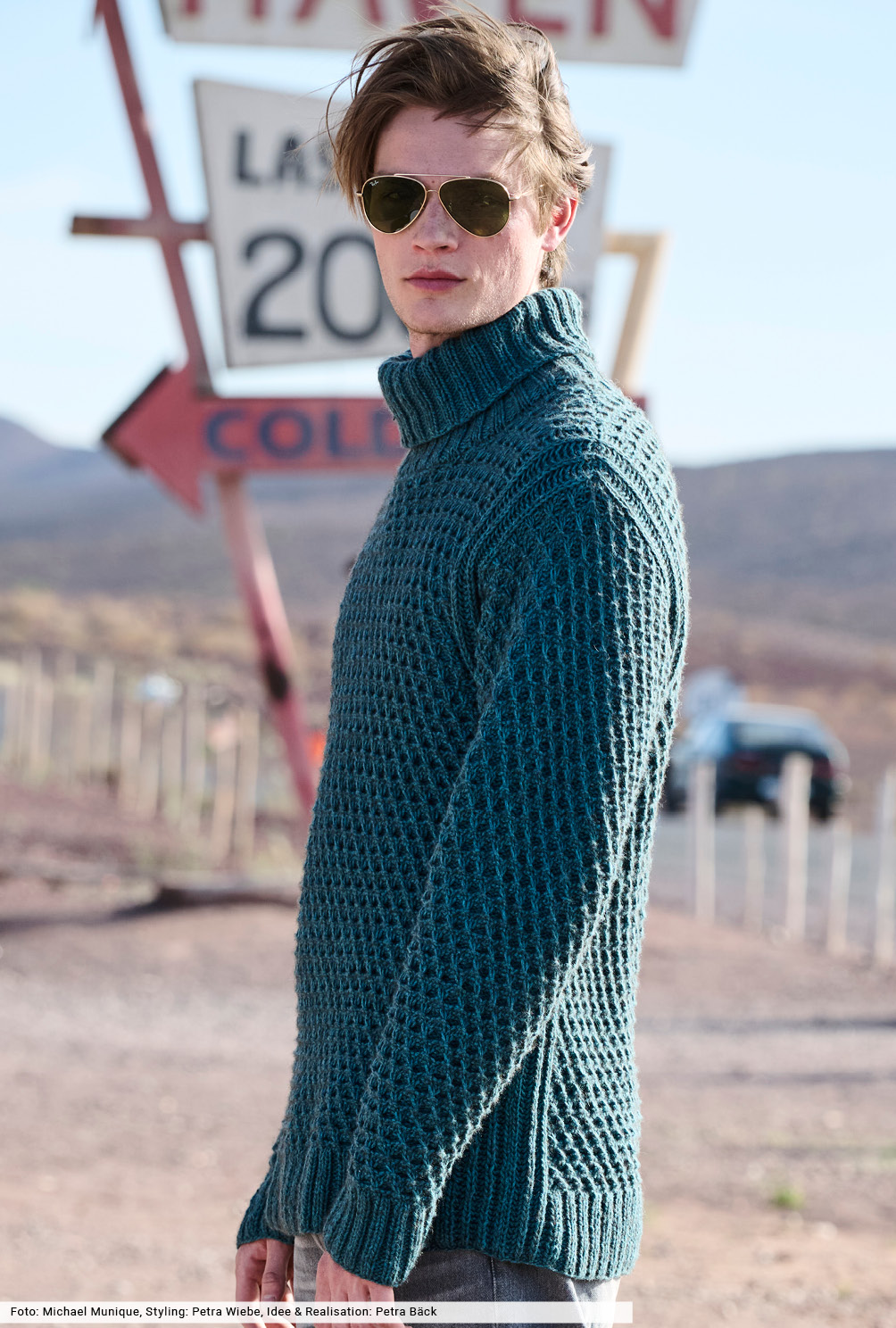 Modellansicht Bild 5: Rollkragen-Pulli im Strukturmuster