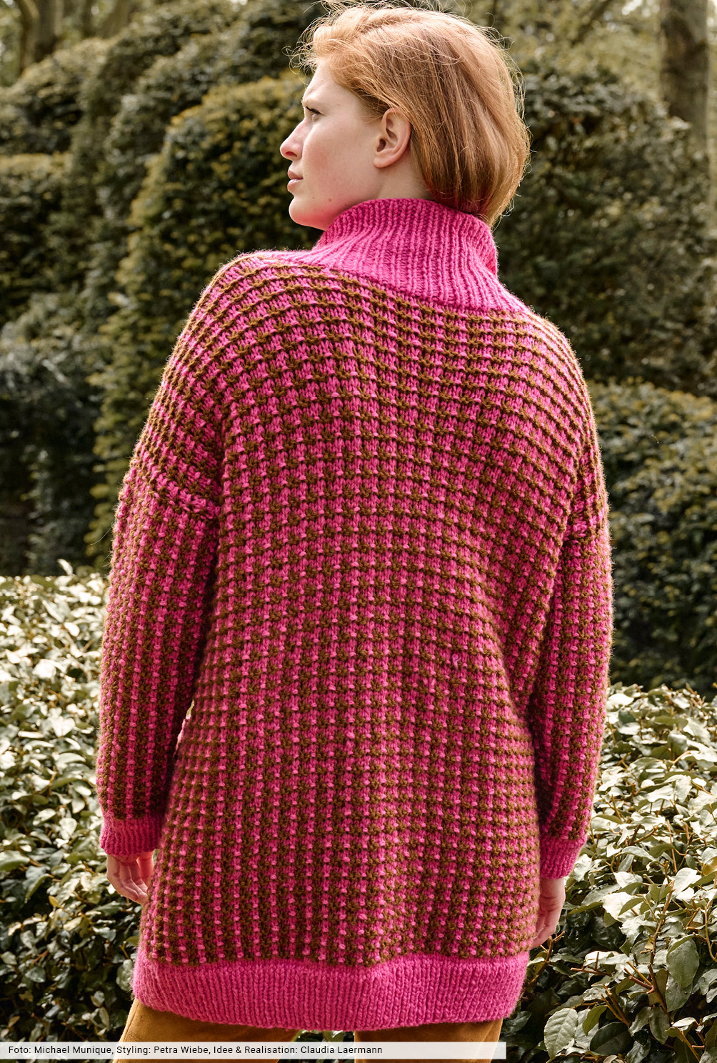 Modellansicht Bild 5: Jacke im Hebemaschenmuster