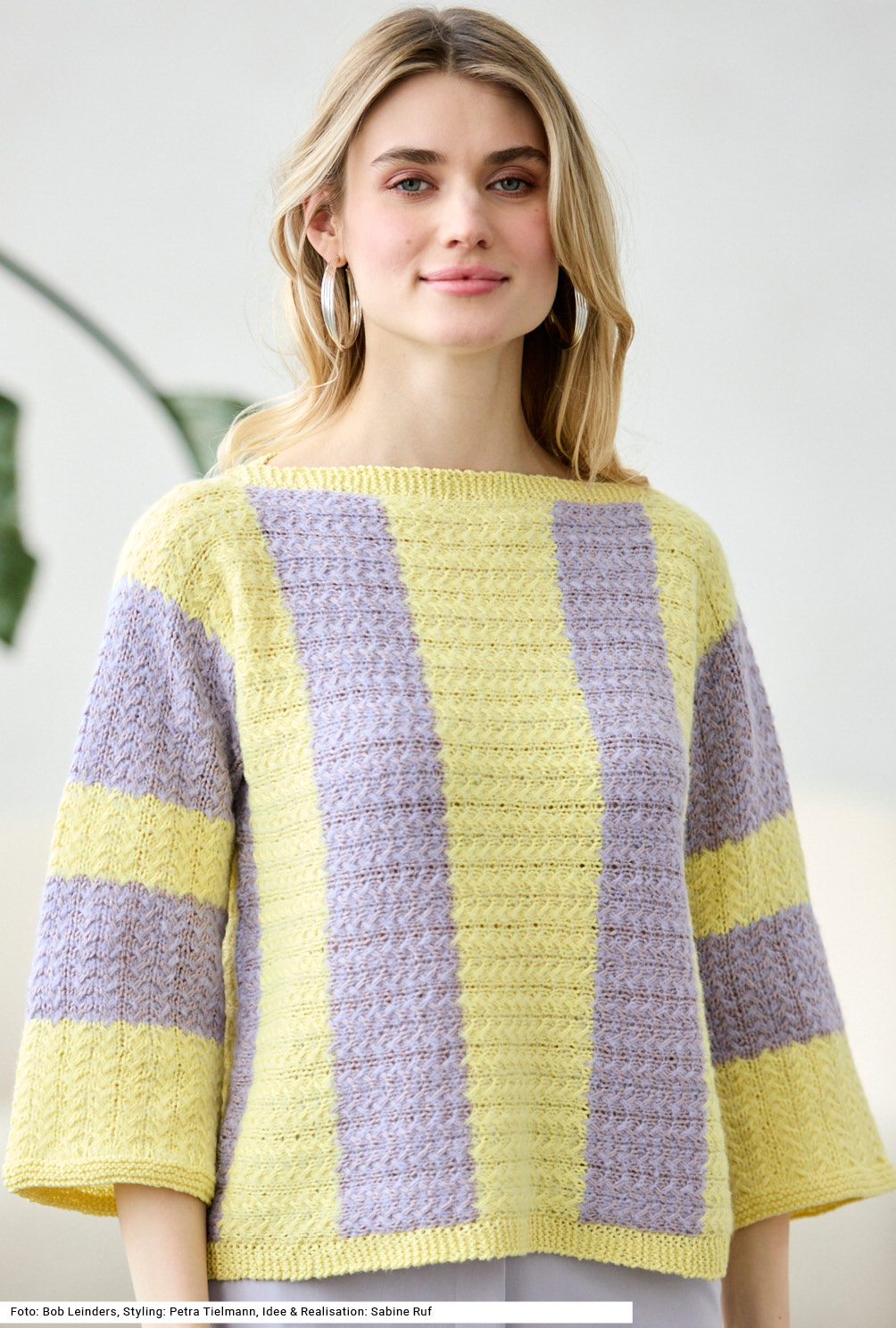 Modellansicht Bild 2: Quer gestrickter Pulli