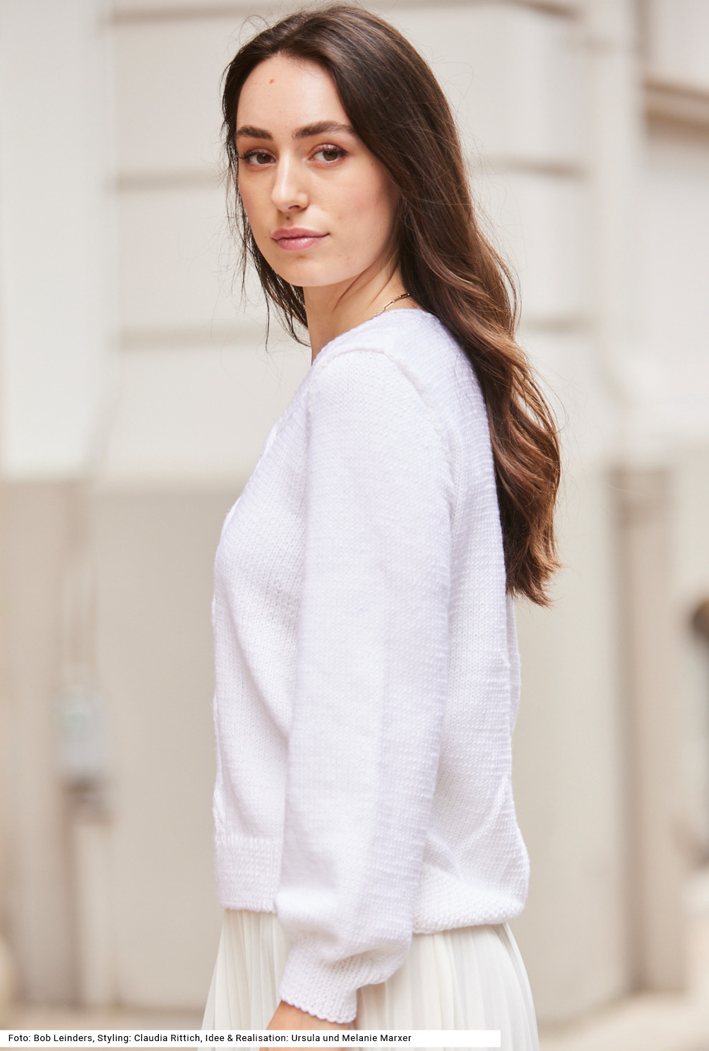 Modellansicht Bild 3: Dekolleté-Schmeichler: Pulli mit V-Ausschnitt