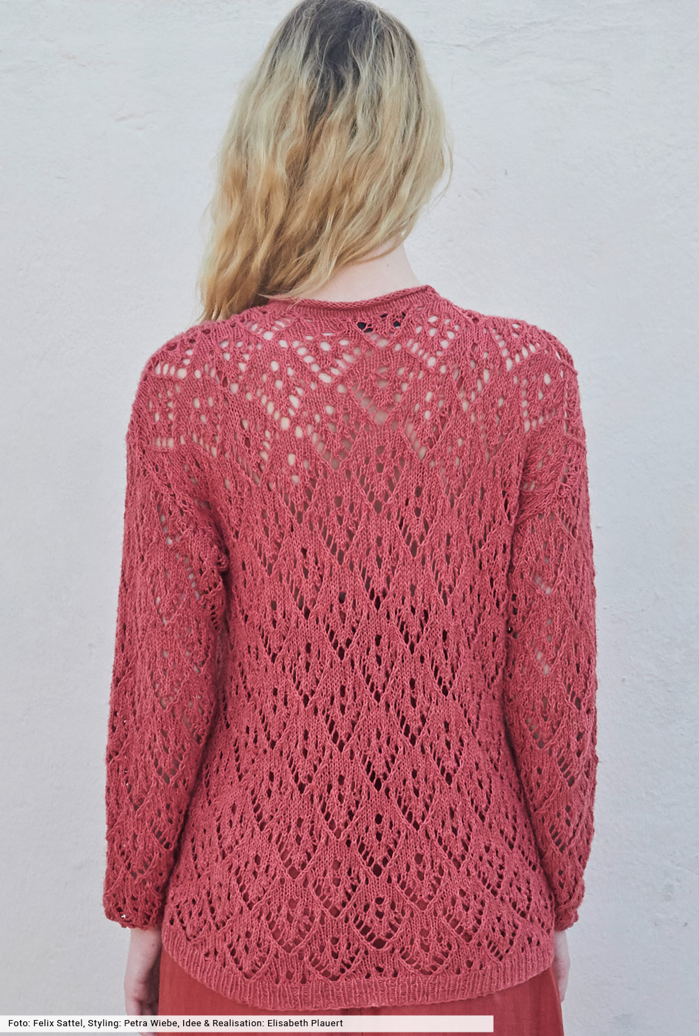 Modellansicht Bild 5: Jacke im Ajourmuster