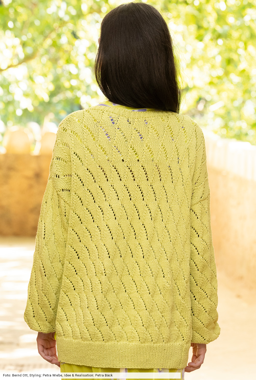 Modellansicht Bild 4: Jacke im Fächermuster