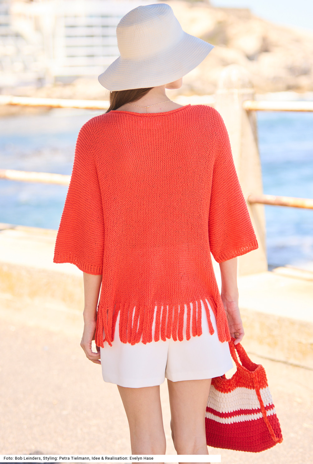 Modellansicht Bild 5: Pulli und Tasche