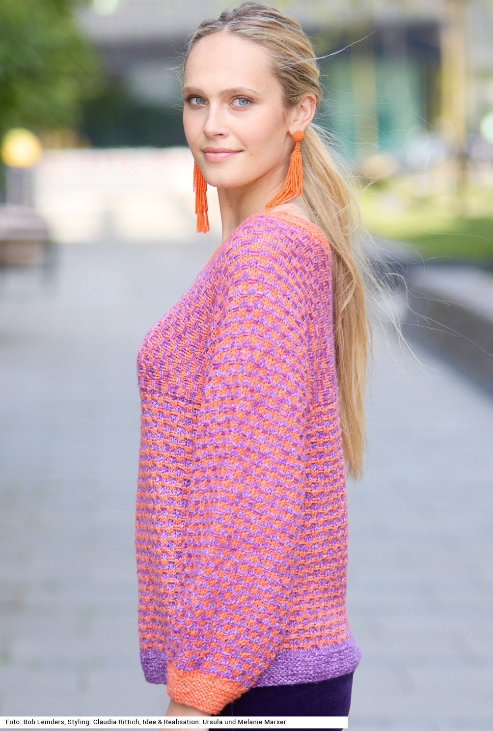 Modellansicht Bild 3: Pulli mit quergestrickter Passe