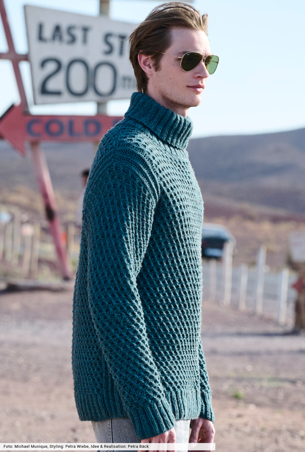 Modellansicht Bild 3: Rollkragen-Pulli im Strukturmuster