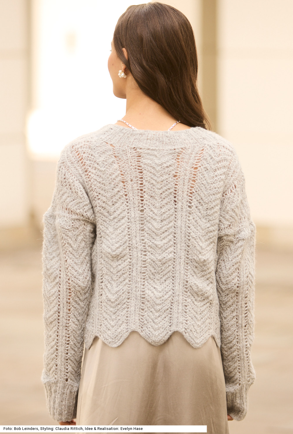 Modellansicht Bild 5: Pulli mit Zackenmuster