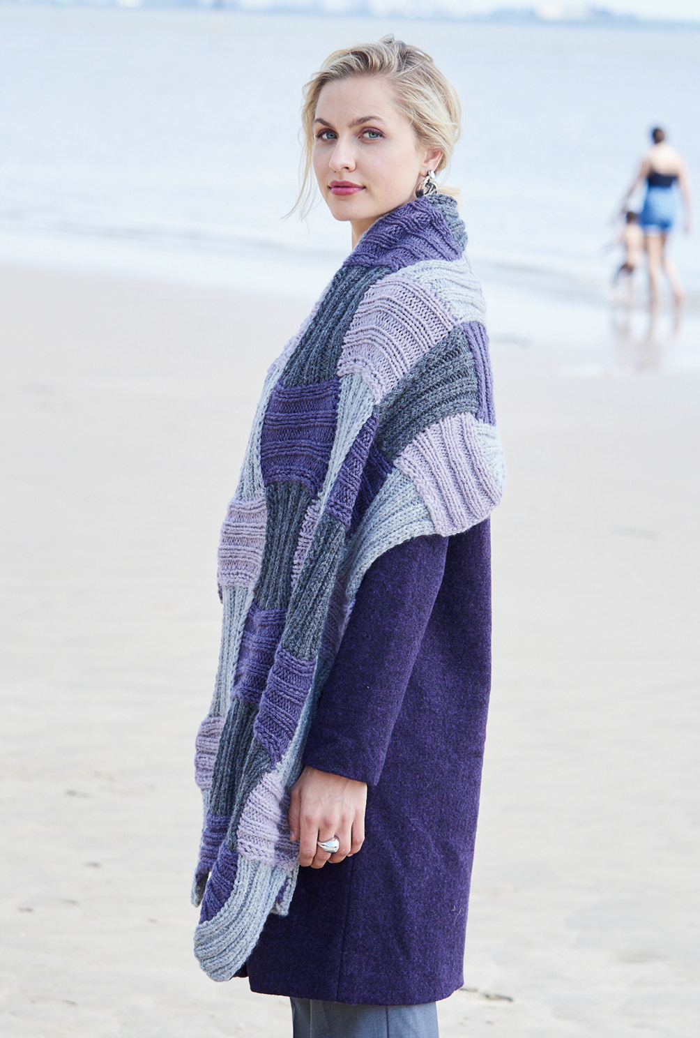 Stola im Patchwork-Stil in Grau, Flieder und Violett