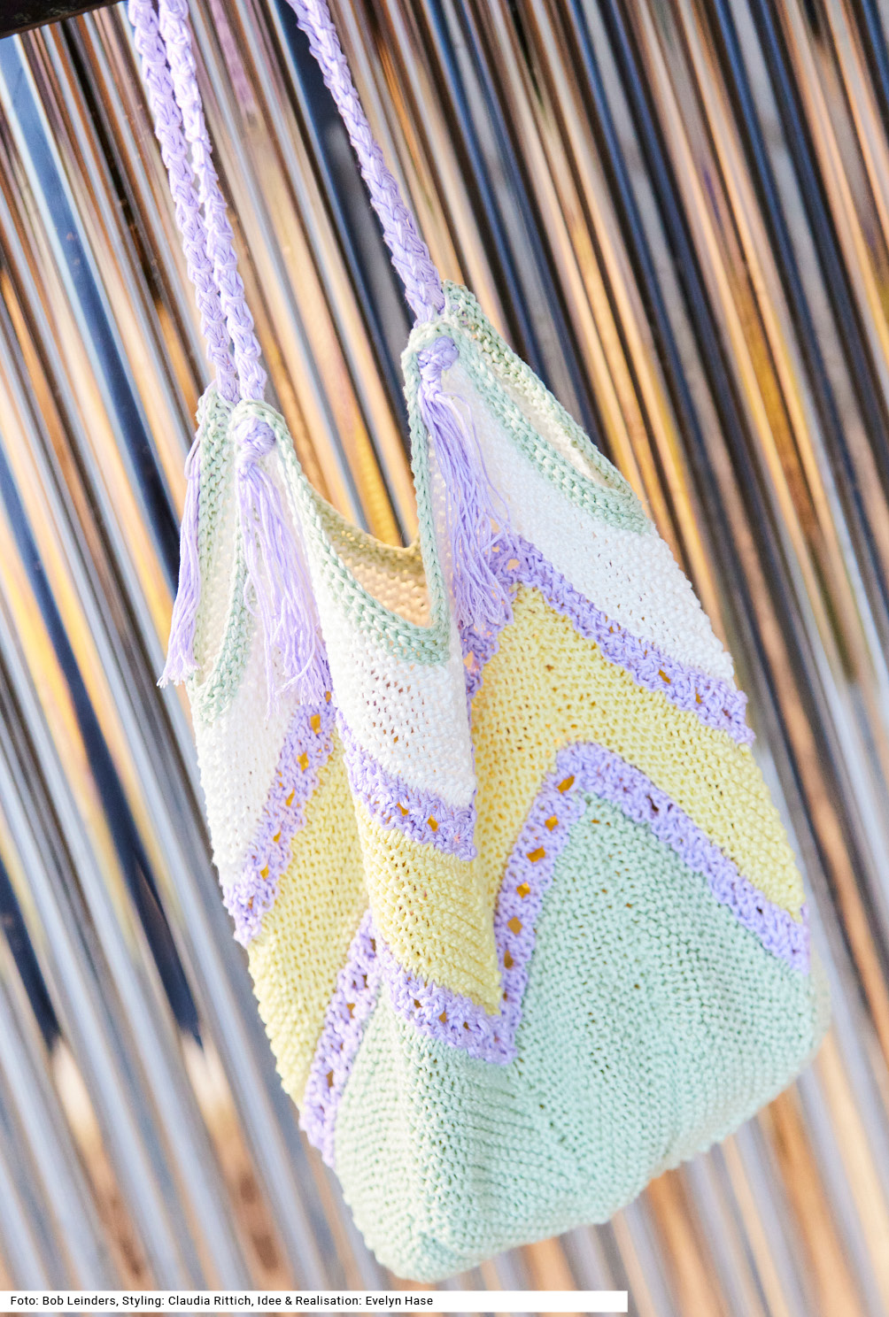 Modellansicht Bild 6: Pulli und Tasche