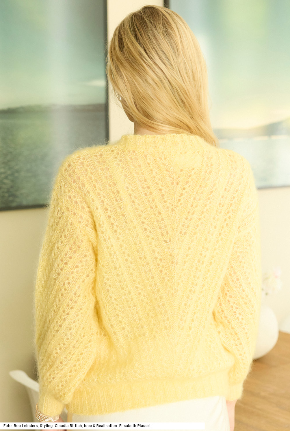 Modellansicht Bild 5: Pullover mit v-förmig verlaufendem Ajourmuster