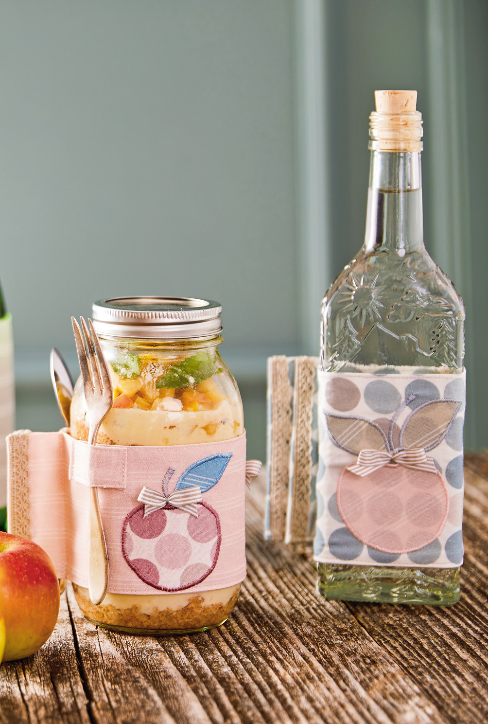 Modellansicht Bild 6: Genähte Banderolen für verschiedene Gläser und Flaschen