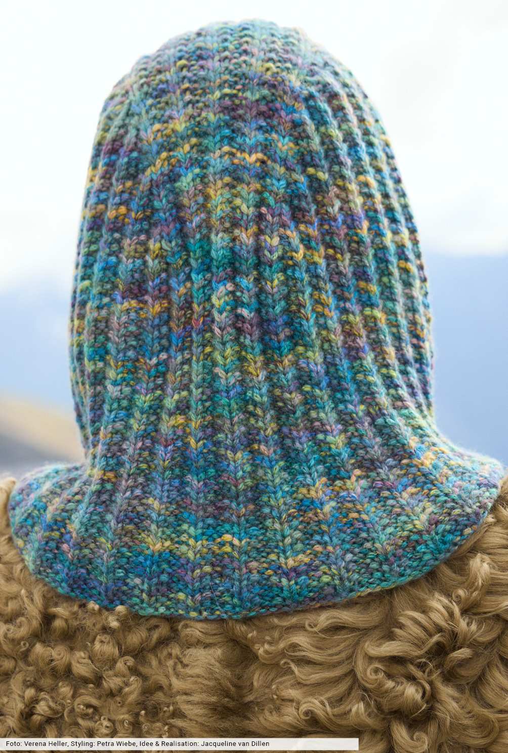 Modellansicht Bild 5: Melierte Balaclava im "falschen" Patent