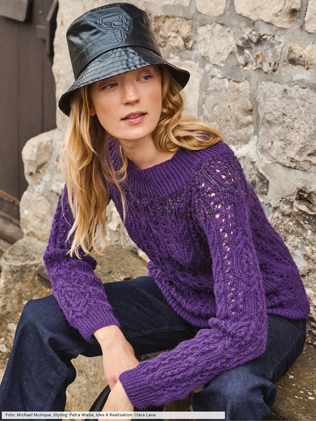 Modellansicht Bild 1: Pulli mit Glitzerpasse