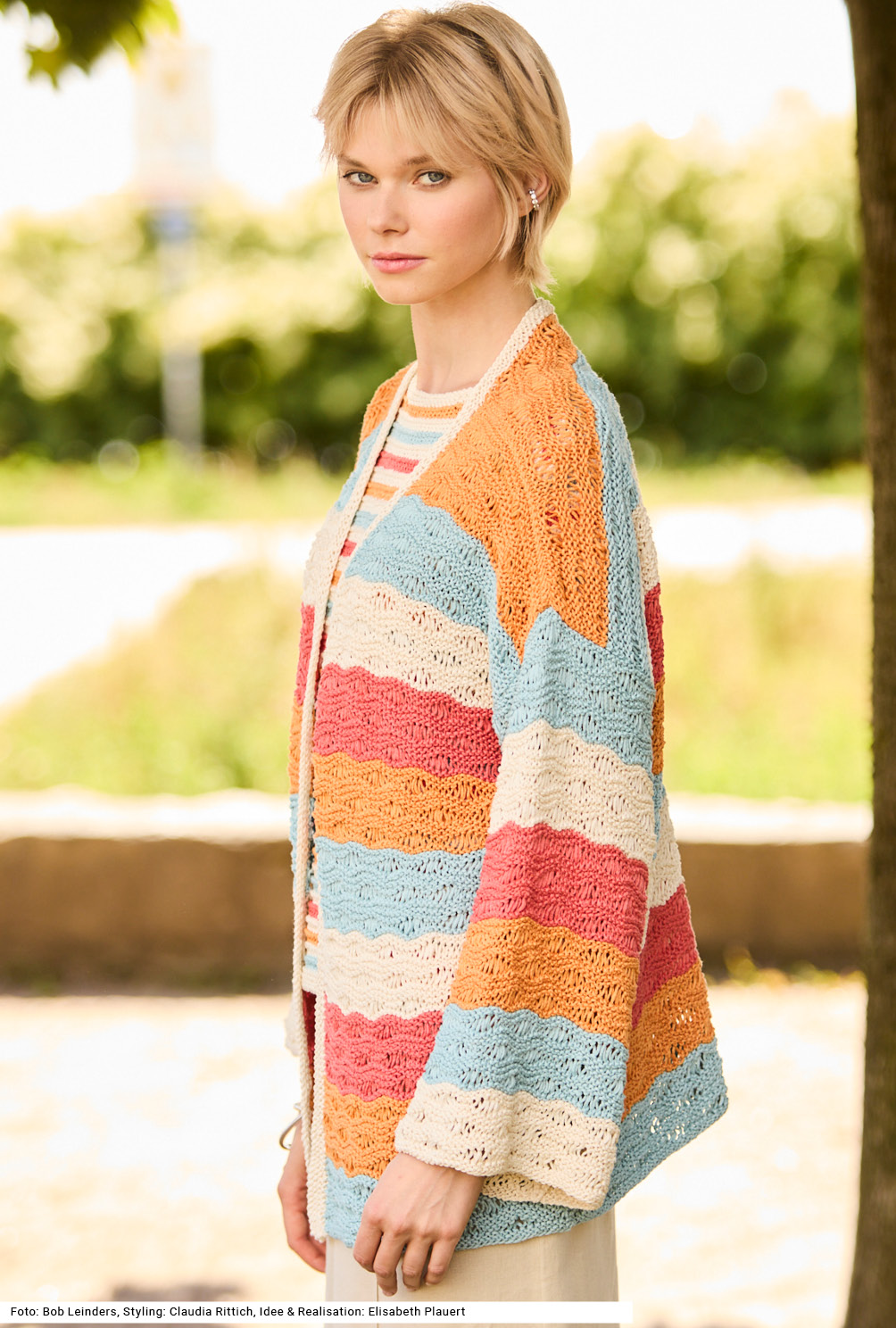 Modellansicht Bild 3: Kurzarmpulli und Jacke