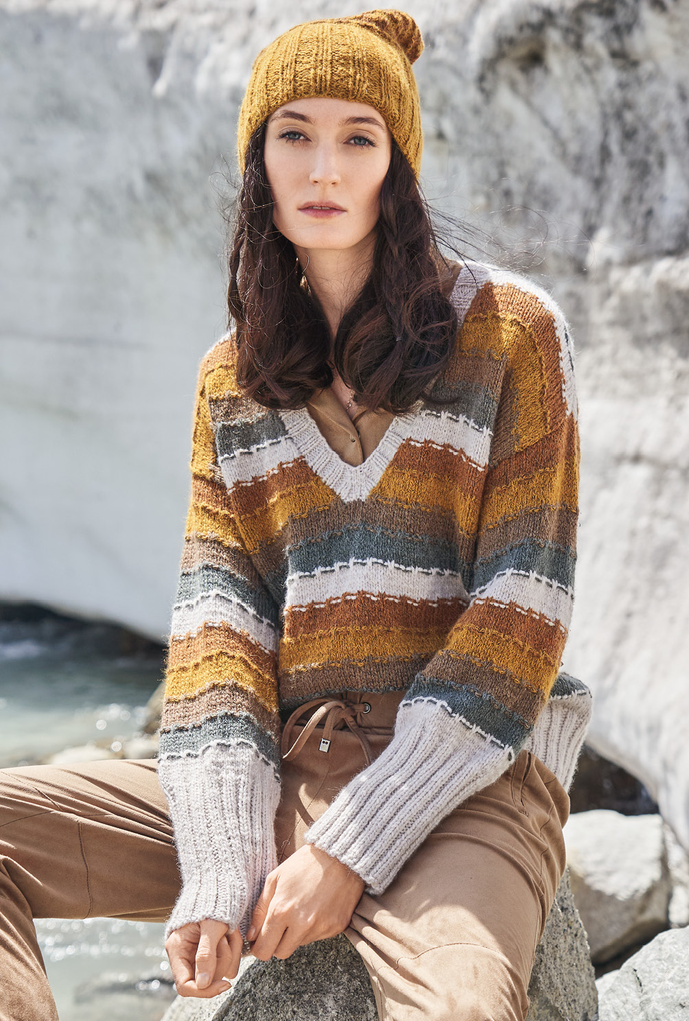Modellansicht Bild 7: Pulli und Mütze mit südafrikanischem Flair