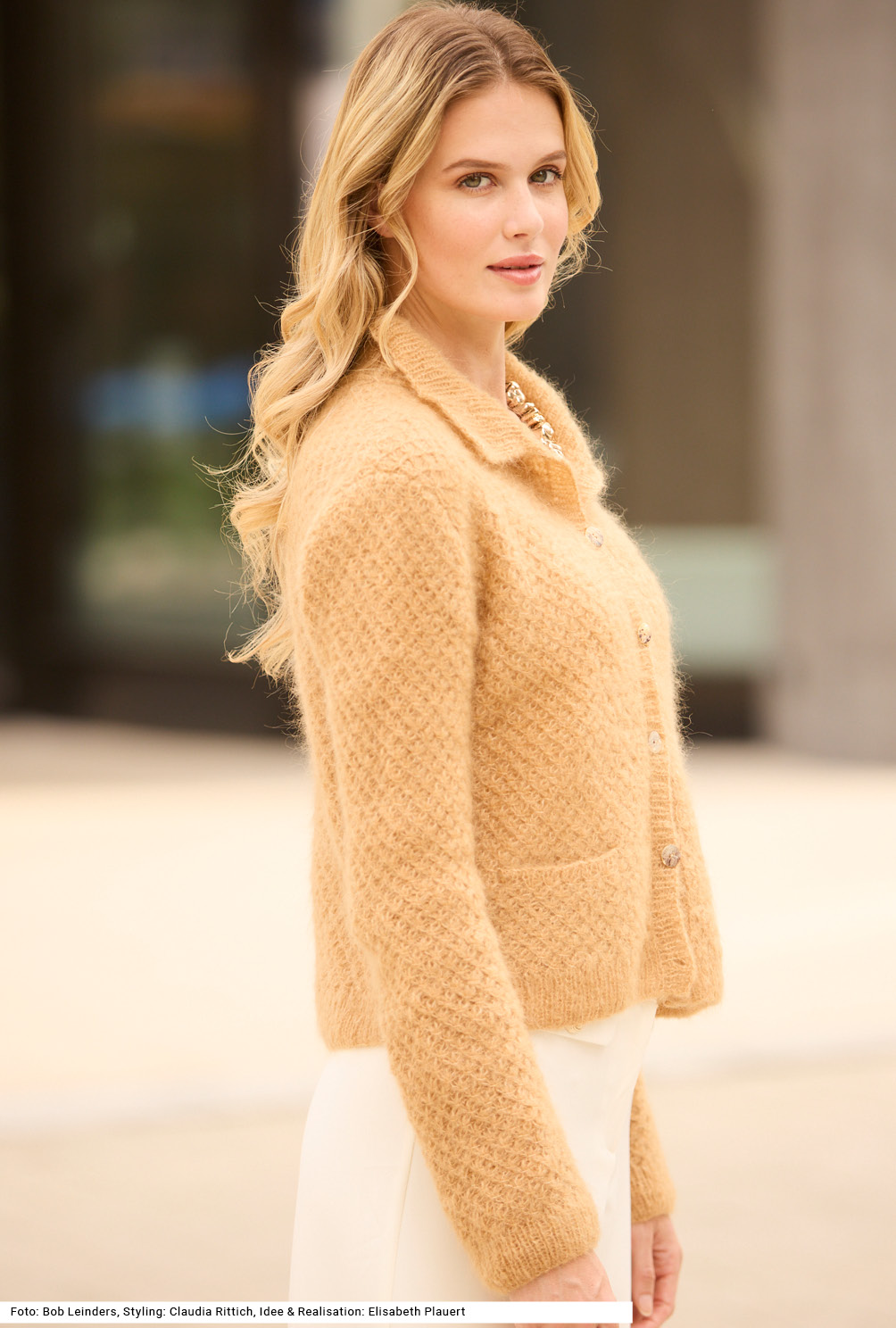 Modellansicht Bild 4: Jacke mit Taschen