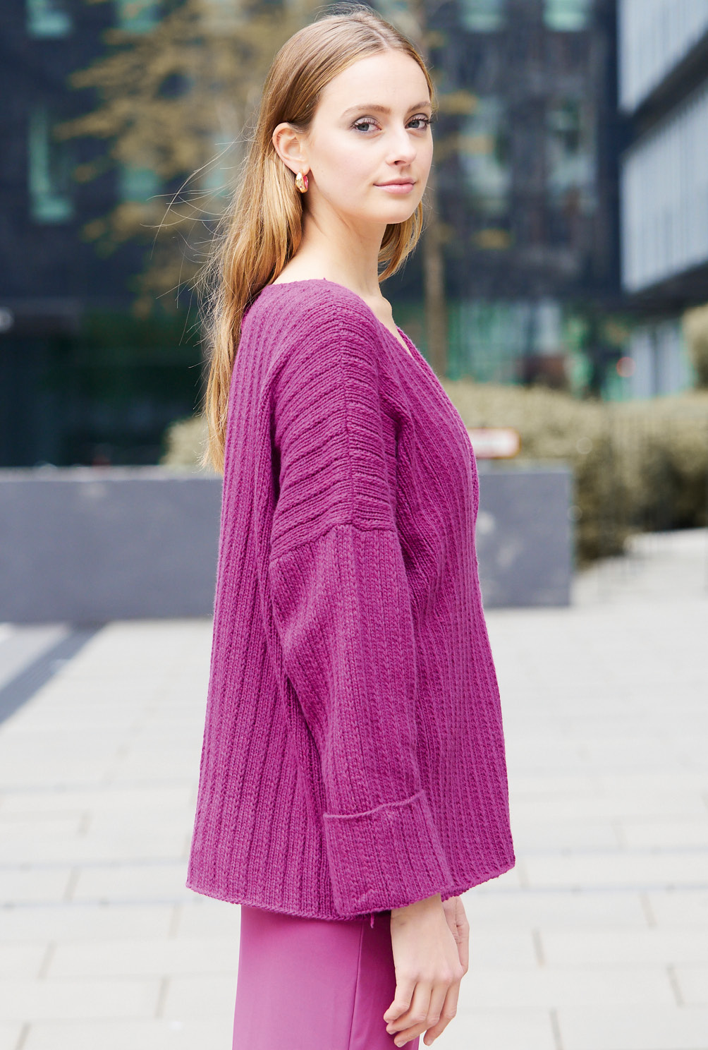 Pinkfarbene Poncho-Jacke mit Gürtel