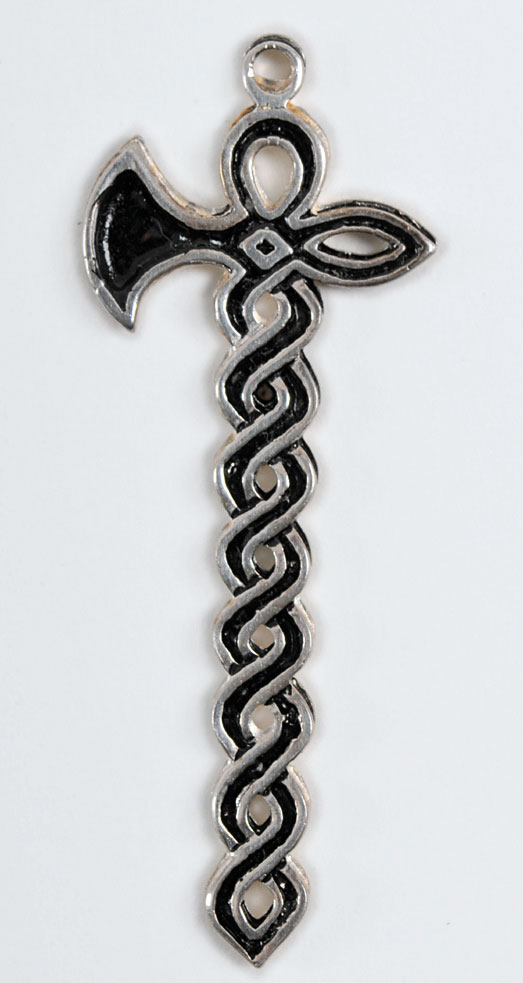 Schwarzes, verschlungenes Muster, metallisch, handgemacht, kunstvoll verflochten.