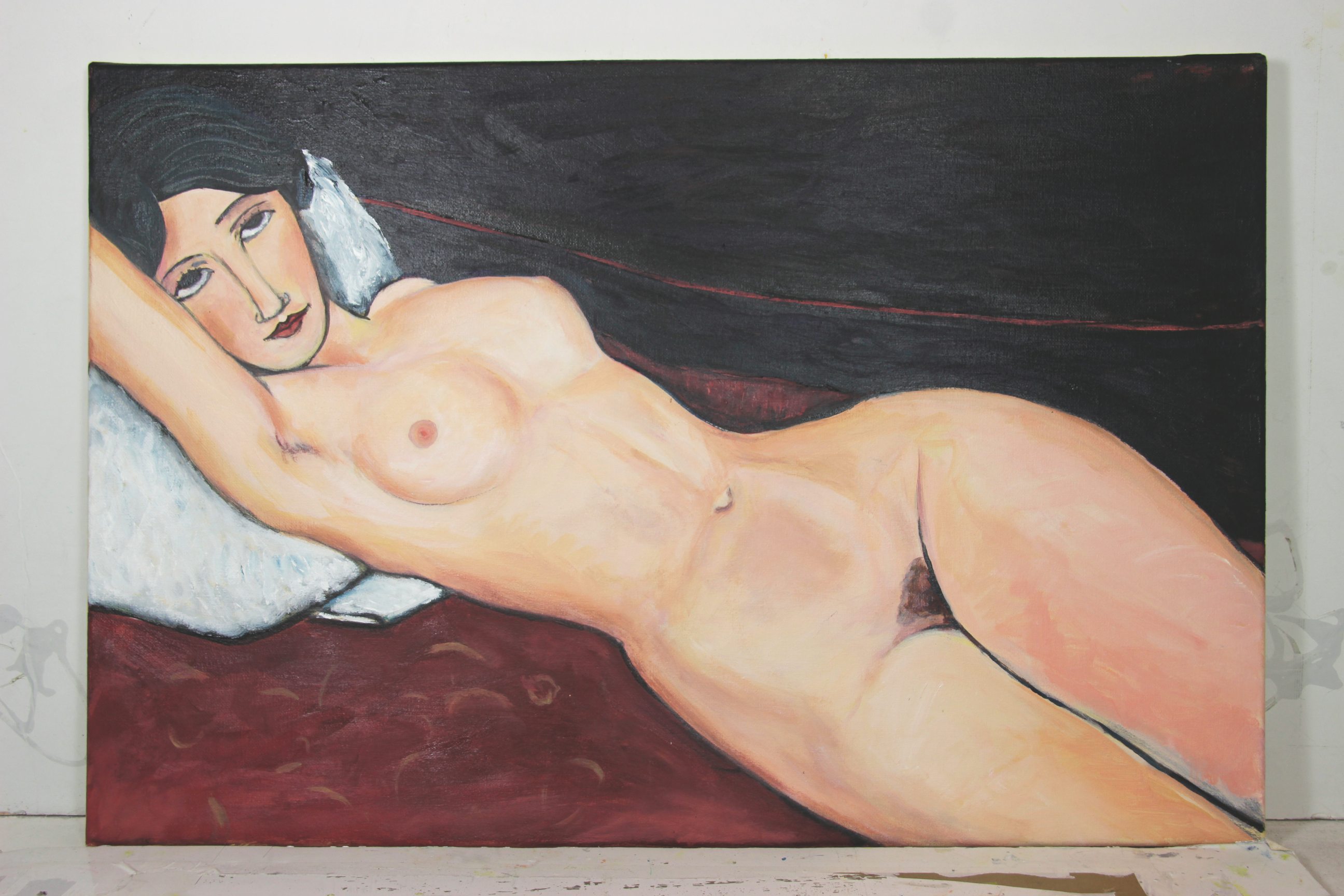 Nackte Figur, sanfte Pastelltöne, handgefertigtes Ölbild, harmonische Linienführung, kunstvoll.