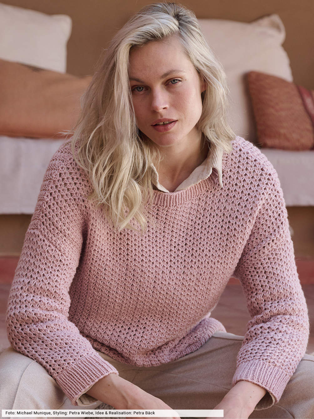 Modellansicht Bild 1: Pulli im Überzugmuster