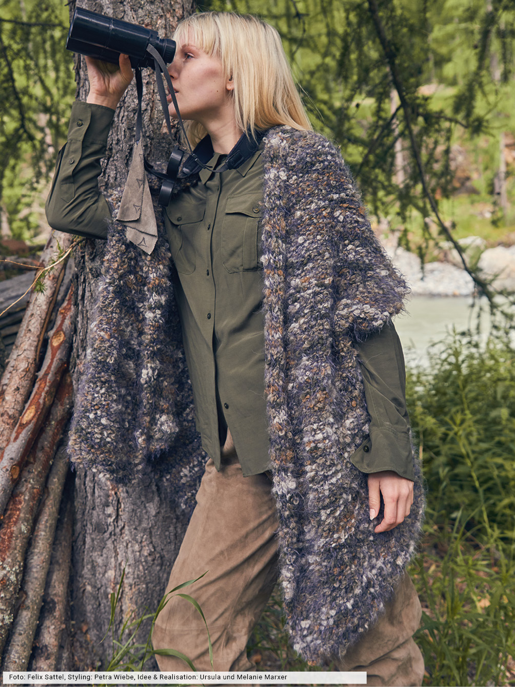 Modellansicht Bild 1: Weste aus Bouclégarn