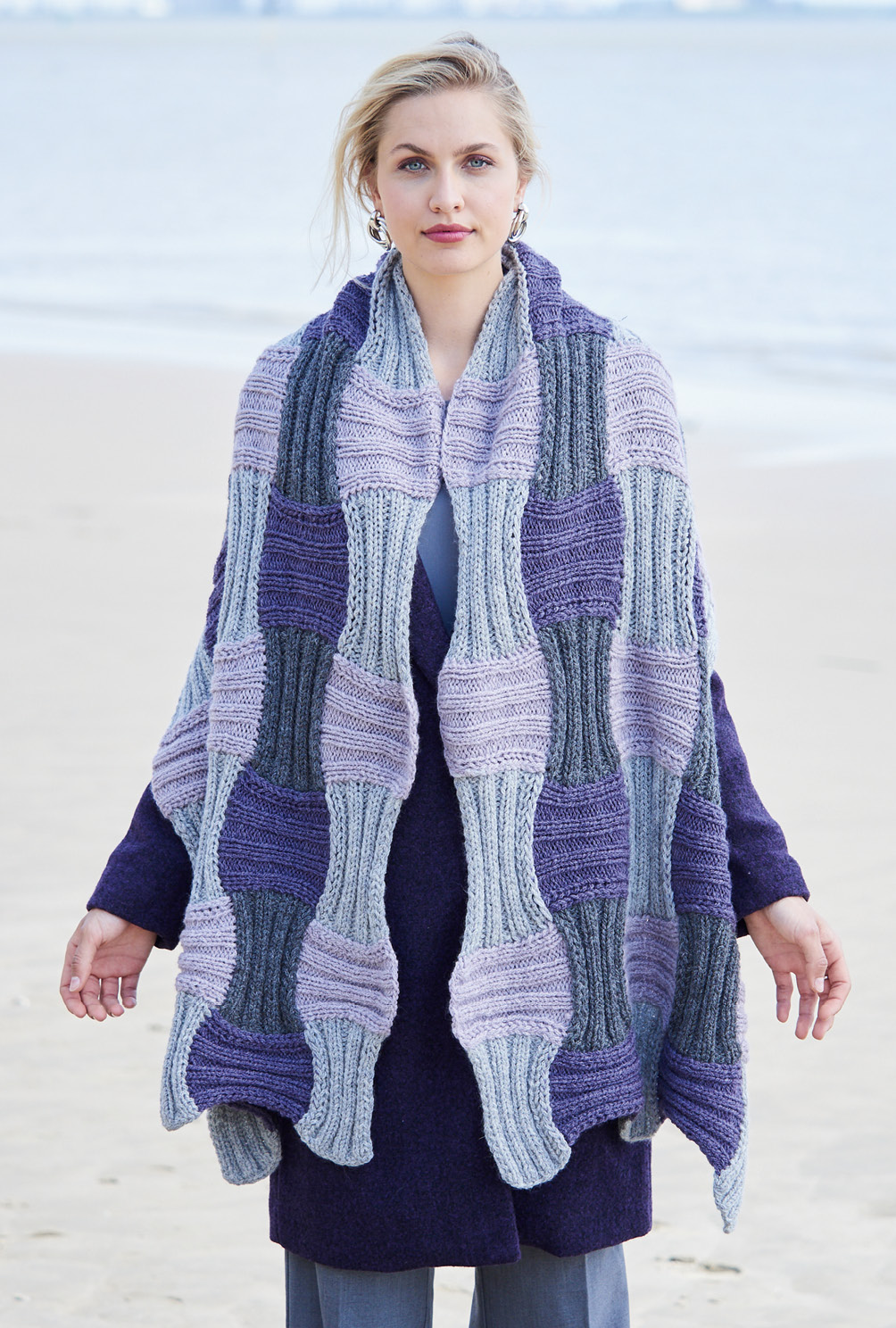 Stola im Patchwork-Stil in Grau, Flieder und Violett