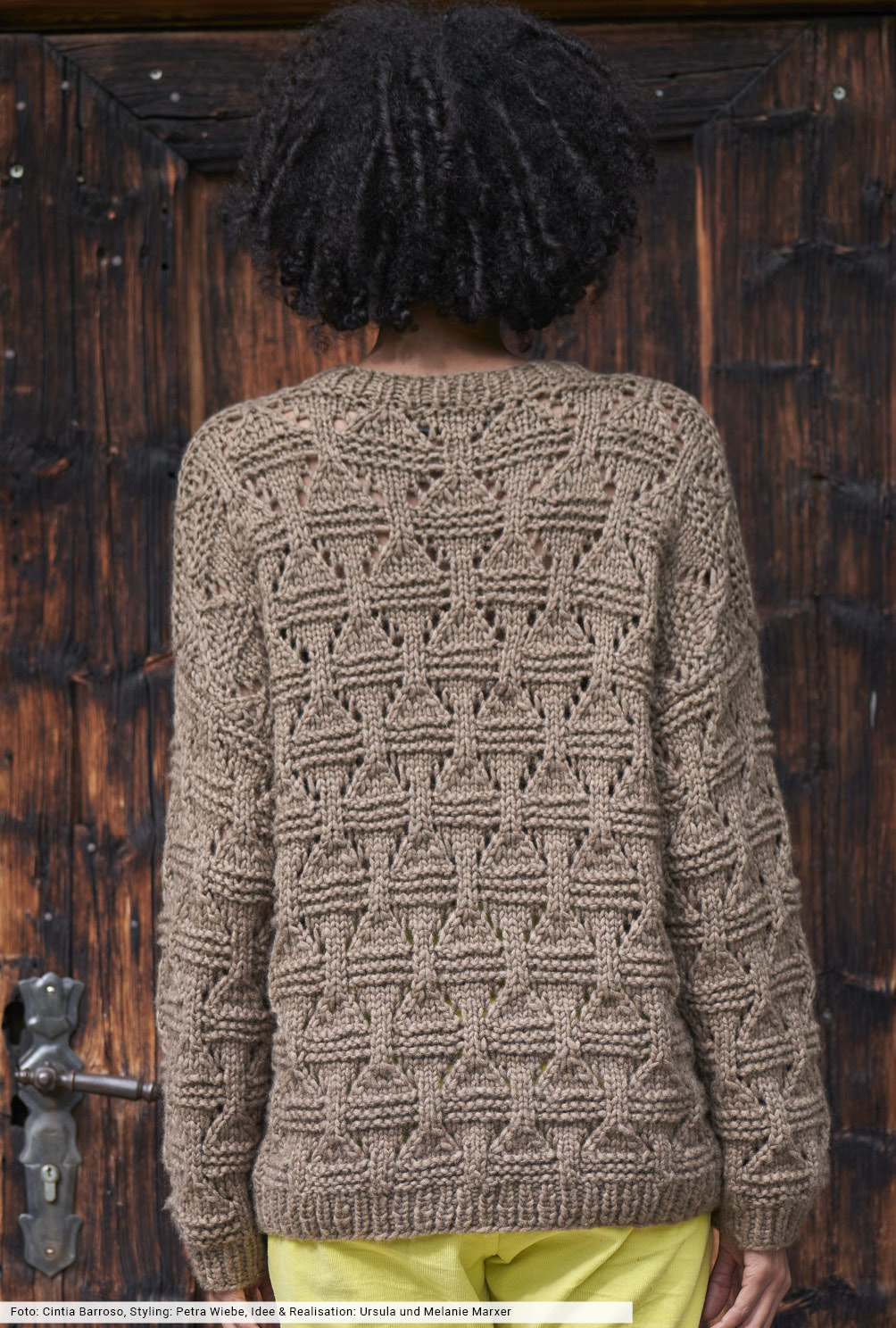 Modellansicht Bild 5: Pulli im Strukturmuster