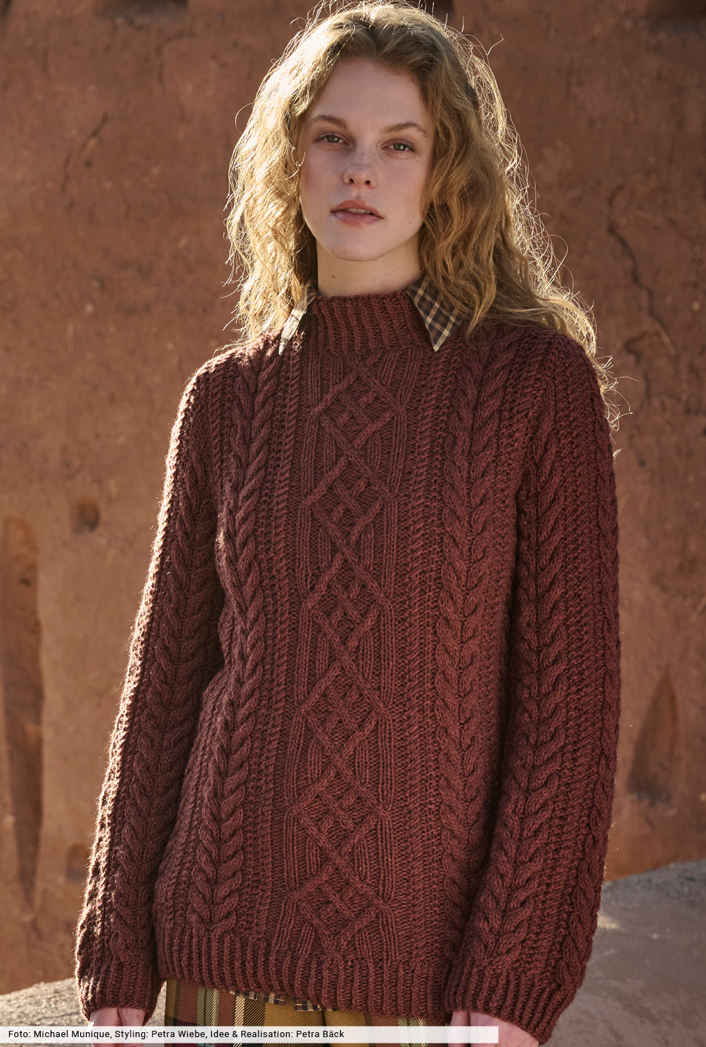 Modellansicht Bild 2: Pulli mit verschiedenen Zöpfen