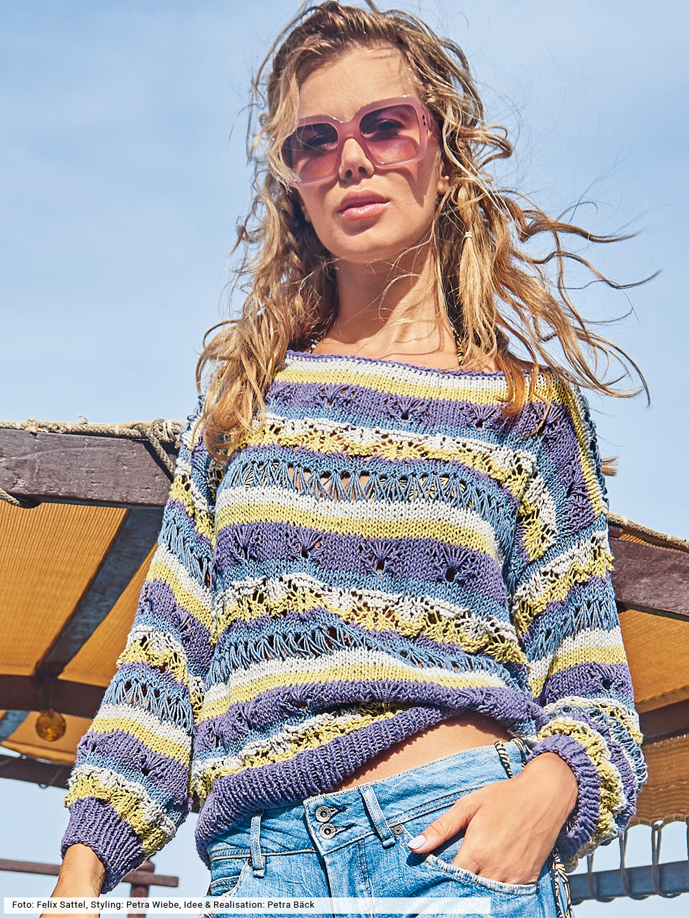 Modellansicht Bild 1: Gestreifter Mustermixpulli