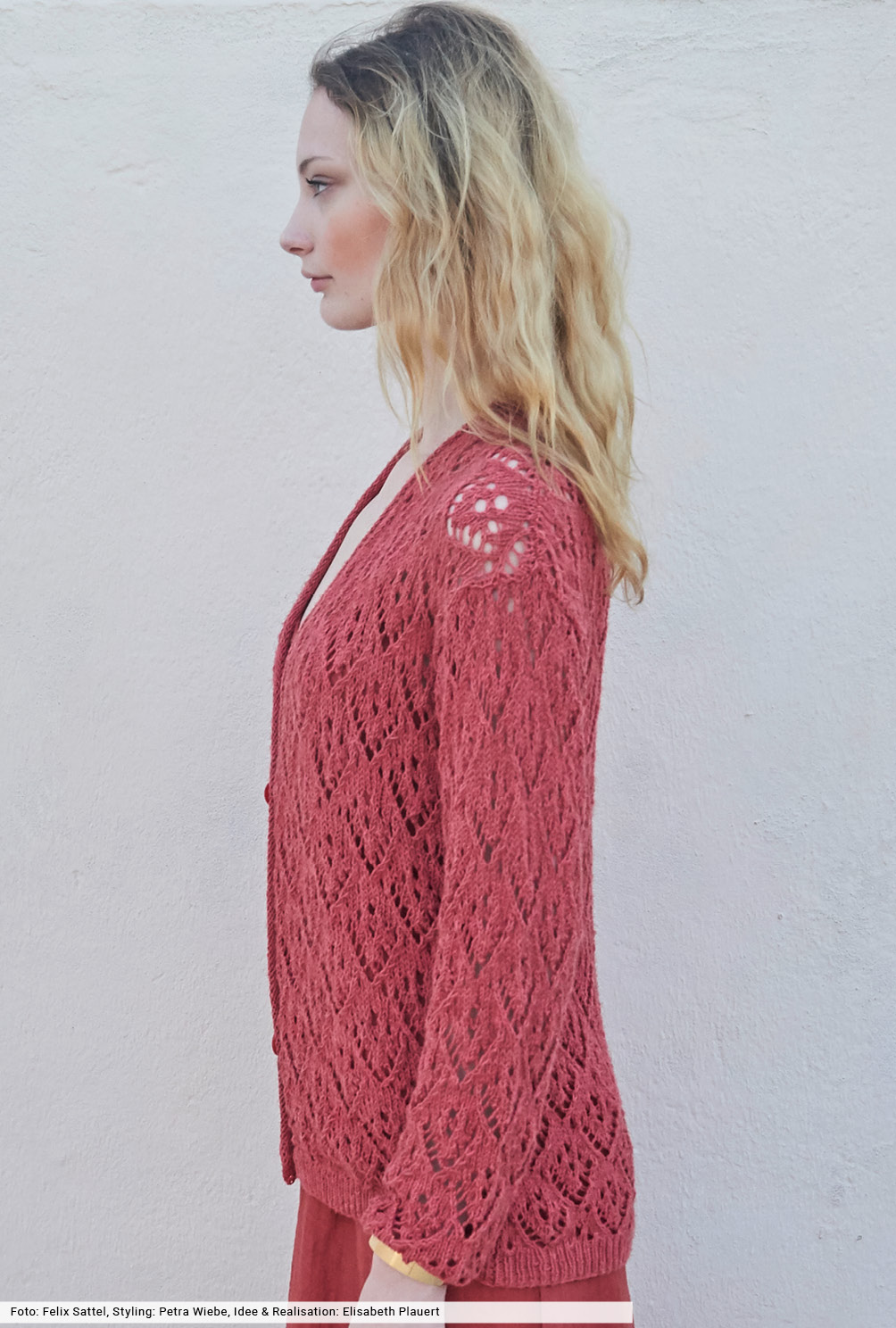 Modellansicht Bild 3: Jacke im Ajourmuster