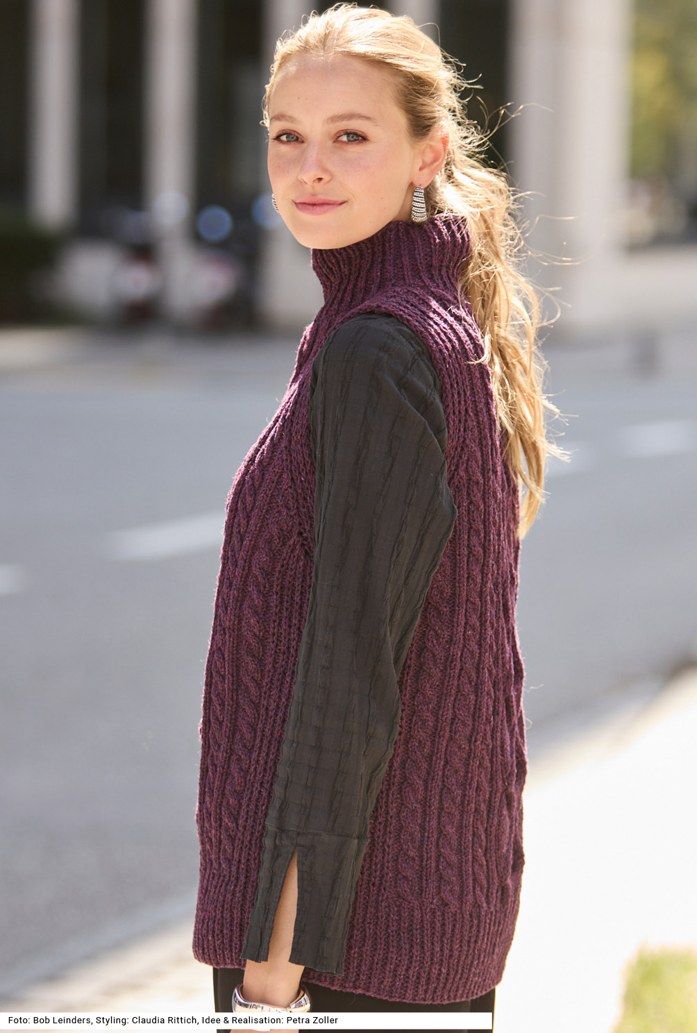 Modellansicht Bild 3: Pullunder mit Stehkragen