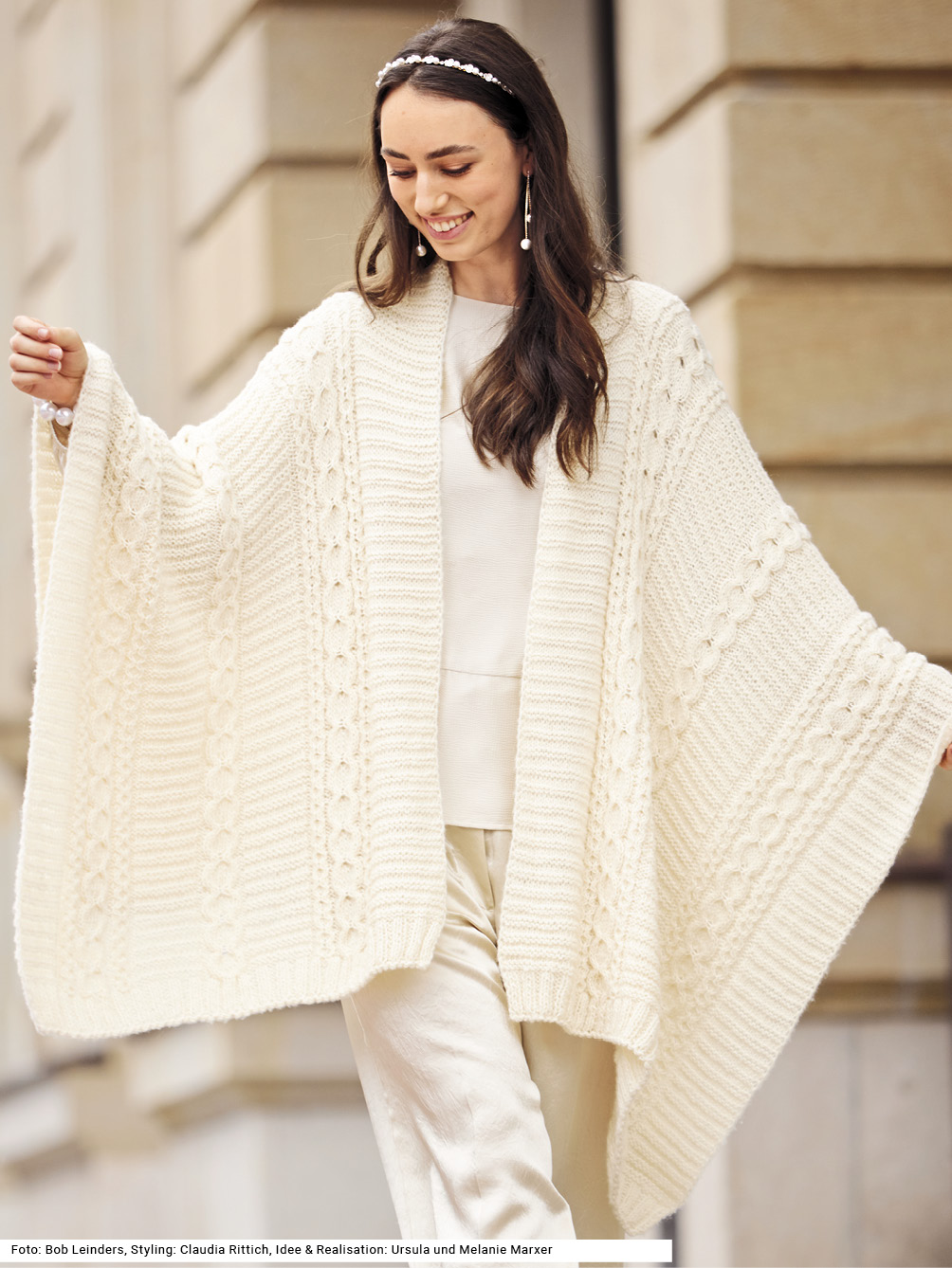 Modellansicht Bild 1: Vielseitiger Poncho