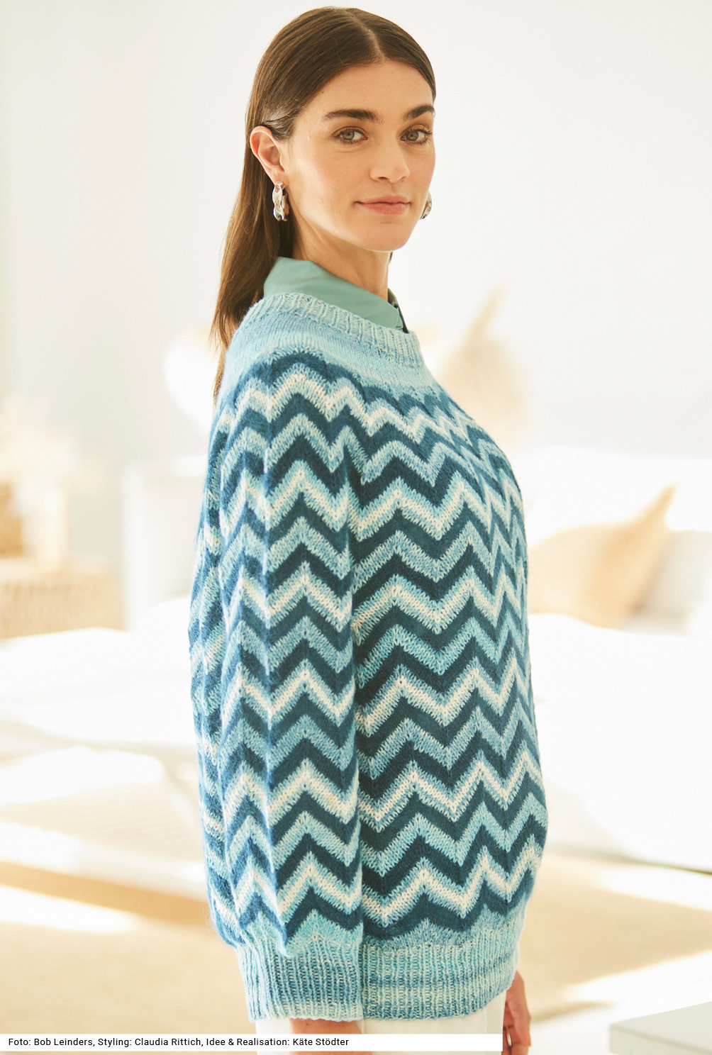 Modellansicht Bild 4: Pulli im Zickzackmuster