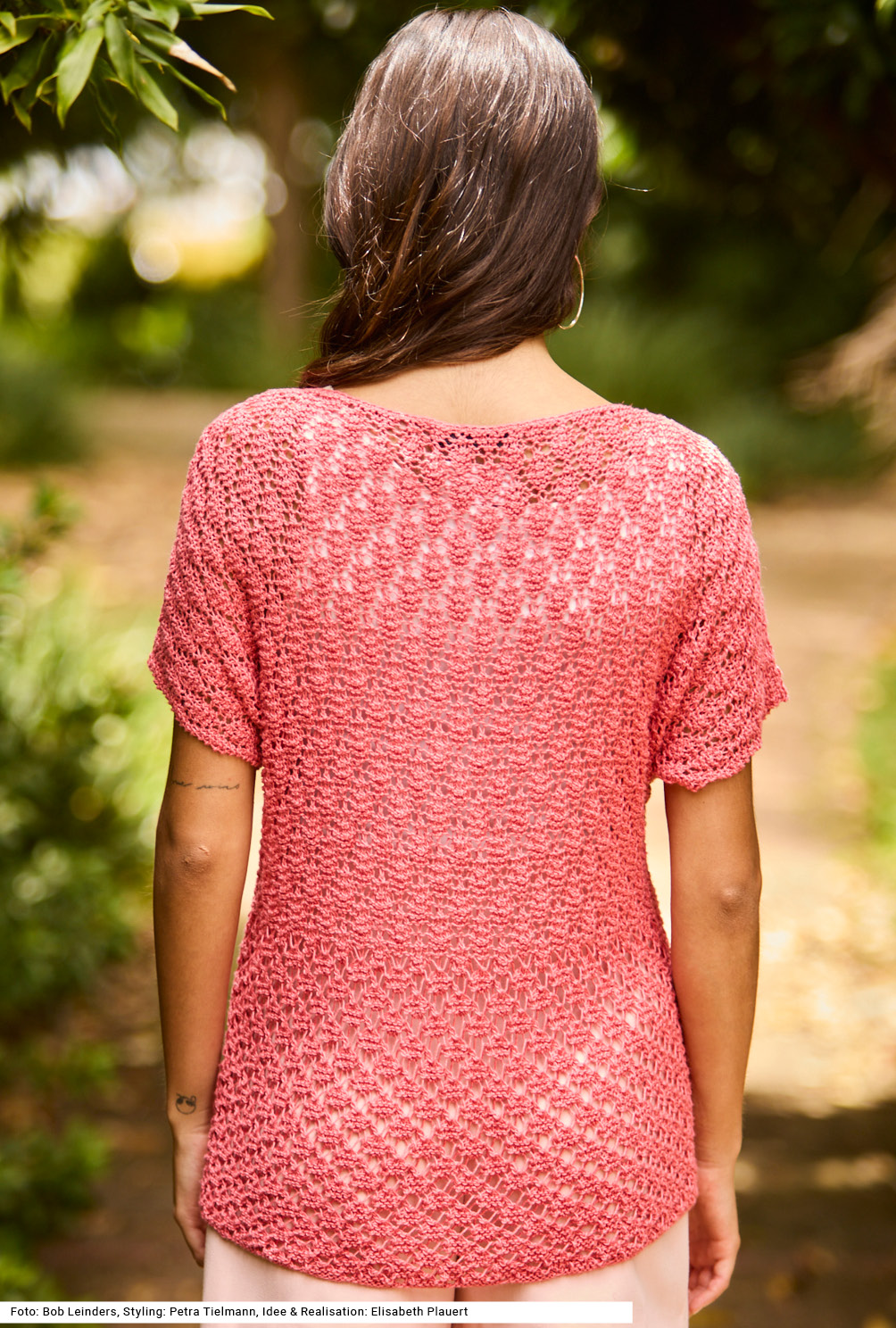 Modellansicht Bild 5: Pullover mit überschnittenen Schultern