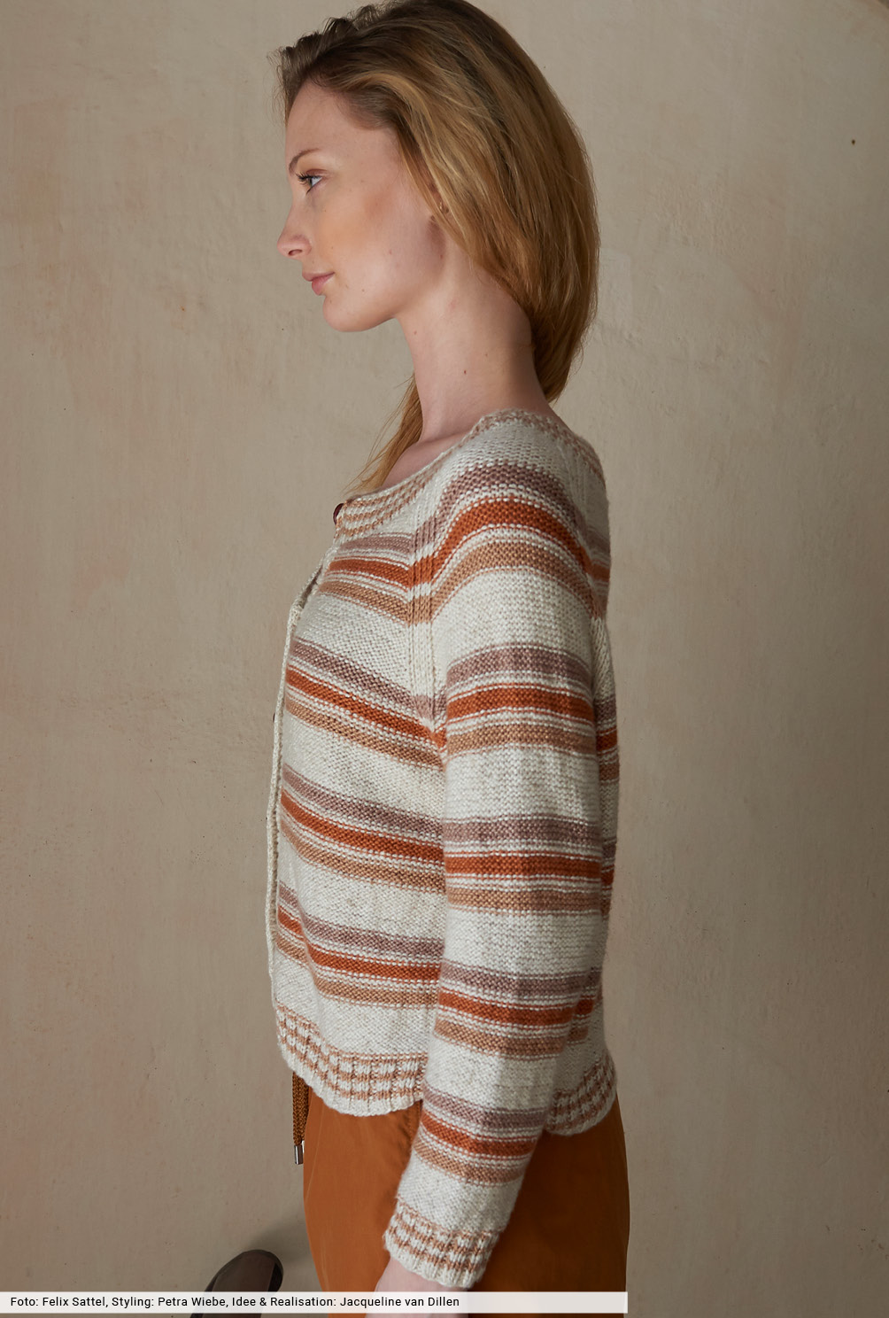 Modellansicht Bild 3: Gestreifte Raglanjacke