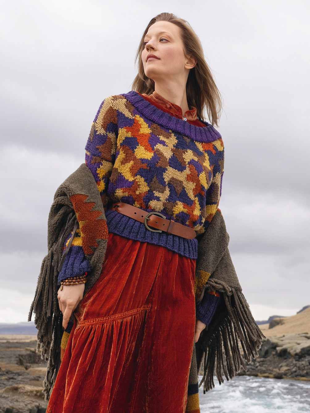 Modellansicht Bild 1: Pulli mit Farbflächen