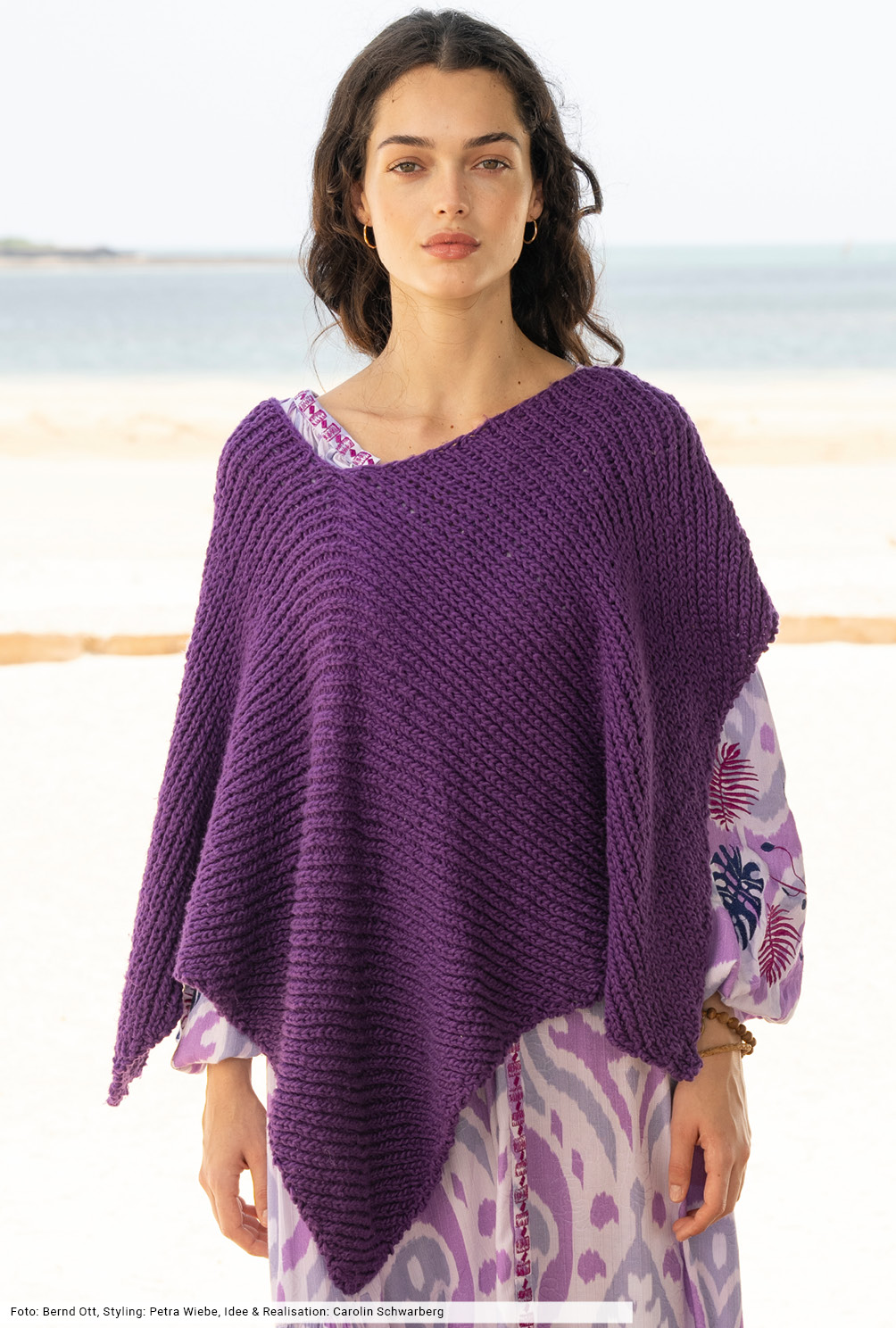 Asymmetrischer Poncho