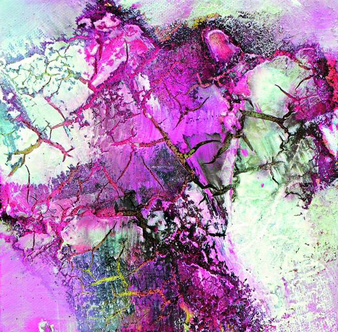 Leuchtende violette Töne, abstrakte Muster; wirkt wie handgemalte Textilkunst, modisch und kreativ gestaltet.