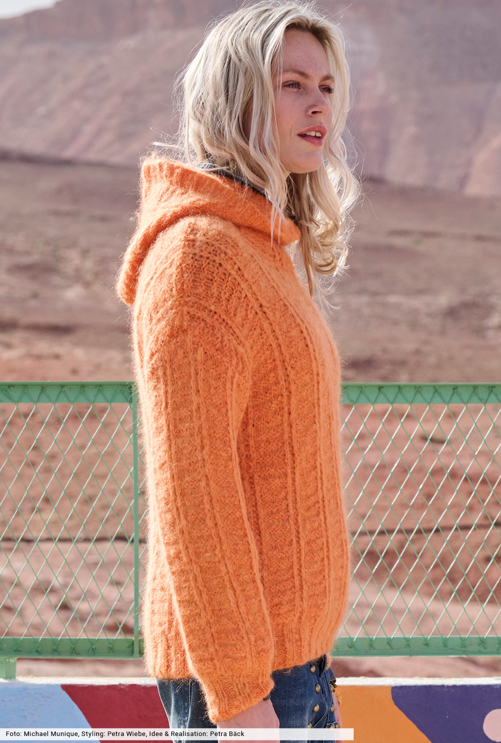 Modellansicht Bild 4: Pulli im Querrippen-Muster